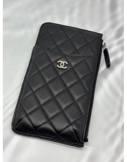 CHANEL CLASSIC FLAT WALLET IN BLACK CAVIAR LEATHER