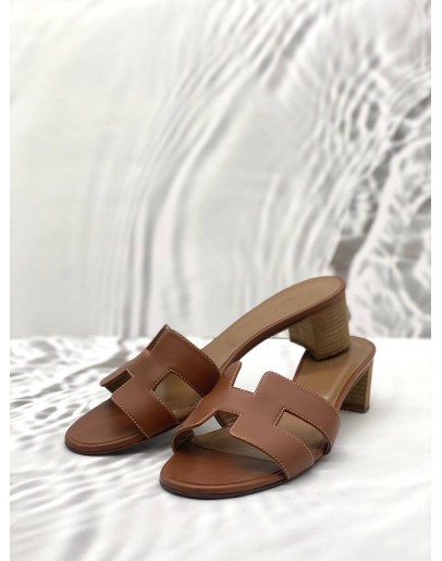 HERMES OASIS SANDALS SIZE 39 IN BROWN LEATHER