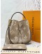 (LIKE NEW) MICROCHIP LOUIS VUITTON NEONOE MM IN TOURTERELLE WITH CREME MONOGRAM EMPREINTE LEATHER -FULL SET-