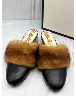 GUCCI MULES SIZE 39.5 IN BLACK LEATHER WITH BROWN MINK FUR