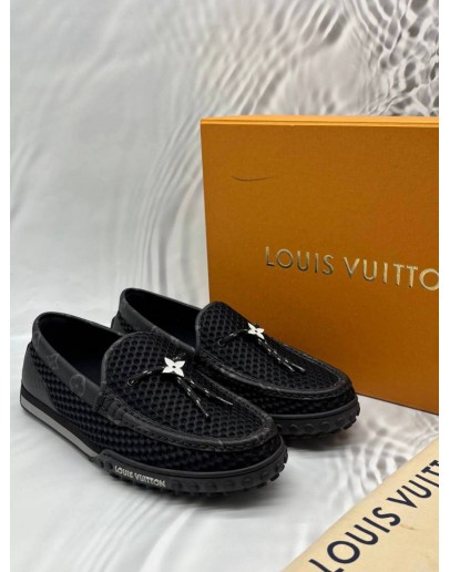 (LIKE NEW) LOUIS VUITTON RACER MOCCASINS SIZE 7 IN BLACK MONOGRAM ECLIPSE CANVAS WITH MESH FABRIC -FULL SET- 