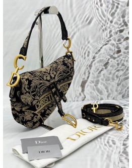 CHRISTIAN DIOR SADDLE BAG IN BLACK WITH BEIGE TOILE CORNELY EMBROIDERED