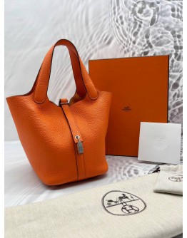 (LIKE NEW) HERMES PICOTIN LOCK 18 IN ORANGE CLEMENCE LEATHER -FULL SET-