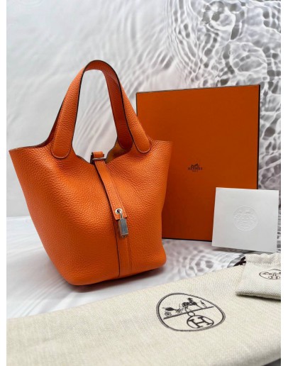 (LIKE NEW) HERMES PICOTIN LOCK 18 IN ORANGE CLEMENCE LEATHER -FULL SET-