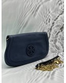 TORY BURCH AMANDA CHAIN BAG IN BLUE LEATHER