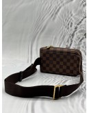 LOUIS VUITTON GERONIMOS CROSSBODY BAG IN BROWN DAMIER EBENE CANVAS