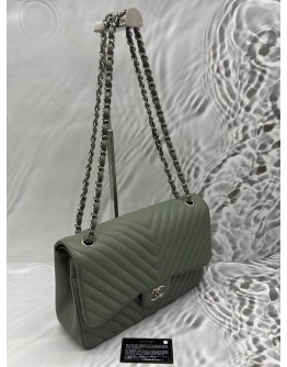 CHANEL JUMBO CLASSIC CHEVRON DOUBLE FLAP BAG IN LIGHT OLIVE GREEN CAVIAR LEATHER