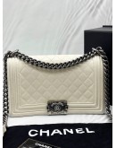 CHANEL BOY MEDIUM SHOULDER BAG IN WHITE LEATHER -FULL SET- 