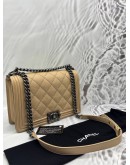 CHANEL BOY MEDIUM SHOULDER BAG IN BEIGE CALFSKIN LEATHER