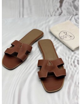 HERMES ORAN SANDALS SIZE 40 IN BROWN CALFSKIN LEATHER