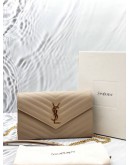 (CLEAR STOCK) (LIKE NEW) YSL SAINT LAURENT CASSANDRE ENVELOPE WALLET ON CHAIN IN BEIGE GRAIN DE POUDRE LEATHER -FULL SET-