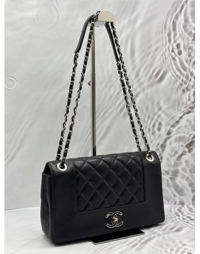 CHANEL MADEMOISELLE FLAP BAG IN BLACK LEATHER