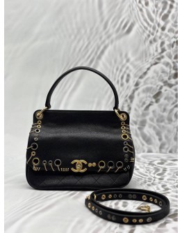CHANEL PIERCING CHIC FLAP BAG IN BLACK CAVIAR LEATHER