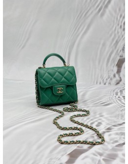 MICROCHIP CHANEL CC FLAP COIN PURSE IN GREEN LAMBSKIN LEATHER