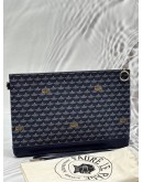 FAURE LE PAGE POCHETTE ZIP 29 IN DARK BLUE SCALE CANVAS WITH LEATHER