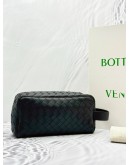 (UNUSED) 2024 BOTTEGA VENETA INTRECCIATO TRAVEL POUCH IN BLACK CALFSKIN LEATHER -FULL SET-
