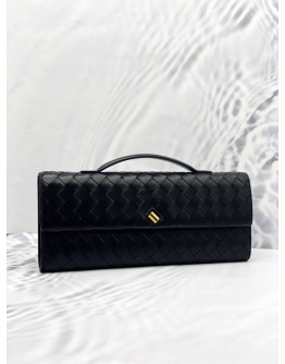 (LIKE NEW) BOTTEGA VANETA BLACK ANDIAMO CLUTCH