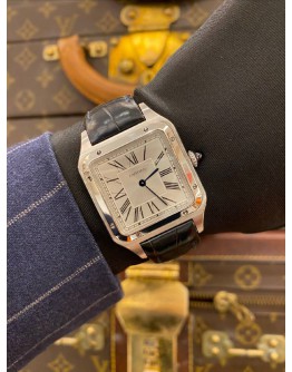 (LIKE NEW) 2024 CARTIER SANTOS DUMONT REF WSSA0022 WHITE DIAL DOMAN NUMERALS 43.5MM x 31.4MM QUARTZ WATCH -FULL SET-