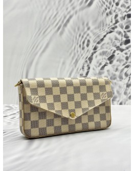 LOUIS VUITTON FELICIE POCHETTE IN WHITE DAMIER AZUR CANVAS