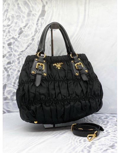 (LIKE NEW) PRADA TESSUTO GAUFRE BLACK TOTE BAG WITH STRAP