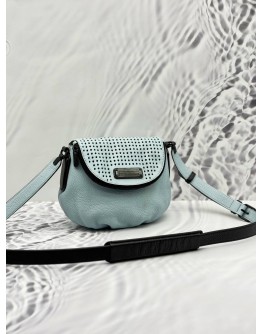 MARC BY MARC JACOBS NATASHA MINI CROSSBODY BAG IN LIGHT BLUE AND BLACK PEBBLED LEATHER