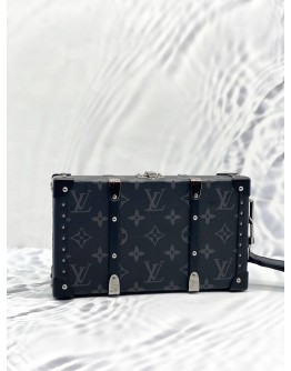 (LIKE NEW) LOUIS VUITTON BLACK MONOGRAM ECLIPSE CLUTCH BAG 