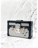 (LIKE NEW) LOUIS VUITTON SILVERY EPI PETITE MALLE WITH STRAP