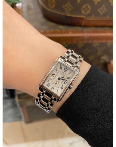 (LIKE NEW) 2024 LONGINES DOLCEVITA REF L5.255.4.71.6 WHITE DIAL ROMAN NUMERALS 20.8MM x 32MM QUARTZ WATCH