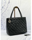 CHANEL MEDAILLON CAVIAR LEATHER TOTE BAG