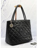 CHANEL MEDAILLON CAVIAR LEATHER TOTE BAG