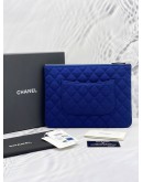 CHANEL BLUE QUILTED FABRIC O CASE CLUTCH