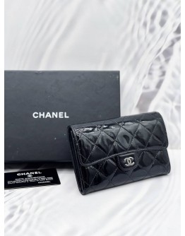 CHANEL PATENT LEATHER FLAP CARD HOLDER