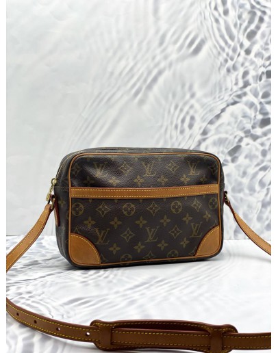 LOUIS VUITTON TROCADERO CROSSBODY BAG