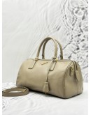 PRADA BOSTON TOP HANDLE BAG WITH STRAP IN BEIGE SAFFIANO LUX LEATHER
