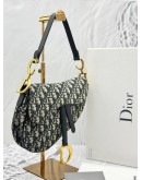 (LIKE NEW) 2018 CHRISTIAN DIOR SADDLE SHOULDER BAG IN BLUE DIOR OBLIQUE JACQUARD AND CALFSKIN LEATHER -FULL SET-