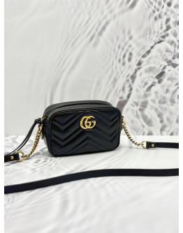 GUCCI GG MARMONT MINI CAMERA CROSSBODY BAG IN BLACK MATELASSE CHEVRON LEATHER