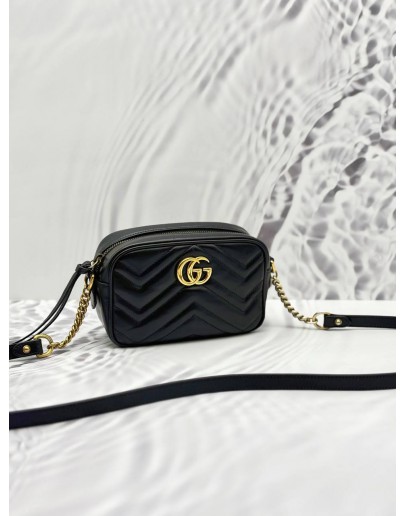 GUCCI GG MARMONT MINI CAMERA CROSSBODY BAG IN BLACK MATELASSE CHEVRON LEATHER