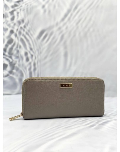 (LIKE NEW) FURLA MAGENTA LEATHER GREY WALLET WITH GOLD HARDWARE