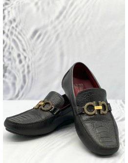 SALVATORE FERRAHAMO LOAFER EMBOSSED LEATHER SIZE 7 1/2 