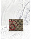 (LIKE NEW)GUCCI BEIGE GG SUPREME CANVAS KINGSNAKE WALLET