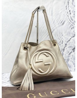 GUCCI GG SOHO PEBBLED LEATHER METALLIC SHOULDER BAG