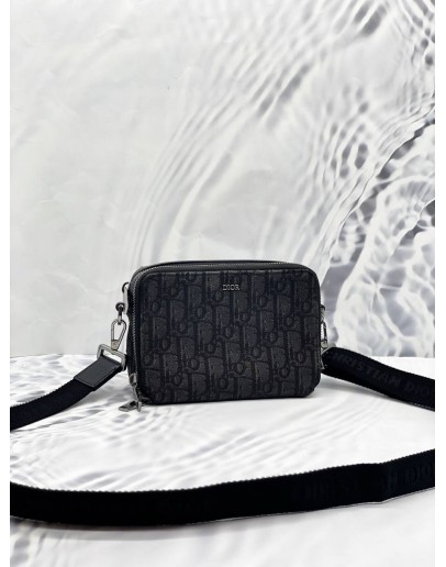 (LIKE NEW) CHRISTIAN DIOR WALLET WITH STRAP OBLIQUE JACQUARD BLACK 