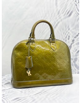 LOUIS VUITTON ALMA MM VERNIS PATENT LEATHER HANDLE BAG