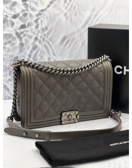 CHANEL MEDIUM DOUBLE STITCH BOY FLAP BAG 