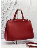 (LIKE NEW) LOUIS VUITTON BREA MM IN EPI LEATHER 