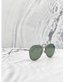 (LIKE NEW) FENDI SUNGLASSES WITH WHITE LINE -FULL SET-