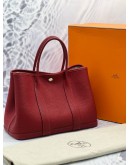 (LIKE NEW) 2019 HERMES GARDEN PARTY 30 SHOULDER BAG IN RED NEGONDA LEATHER STAMP D 