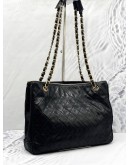 CHANEL BLACK VINTAGE QUILTED LAMBSKIN SHOULDER BAG 