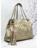 GUCCI GG SOHO PEBBLED LEATHER METALLIC SHOULDER BAG