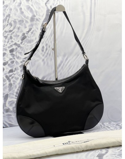 PRADA ZIP NYLON HOBO SHOULDER BAG IN BLACK NYLON 